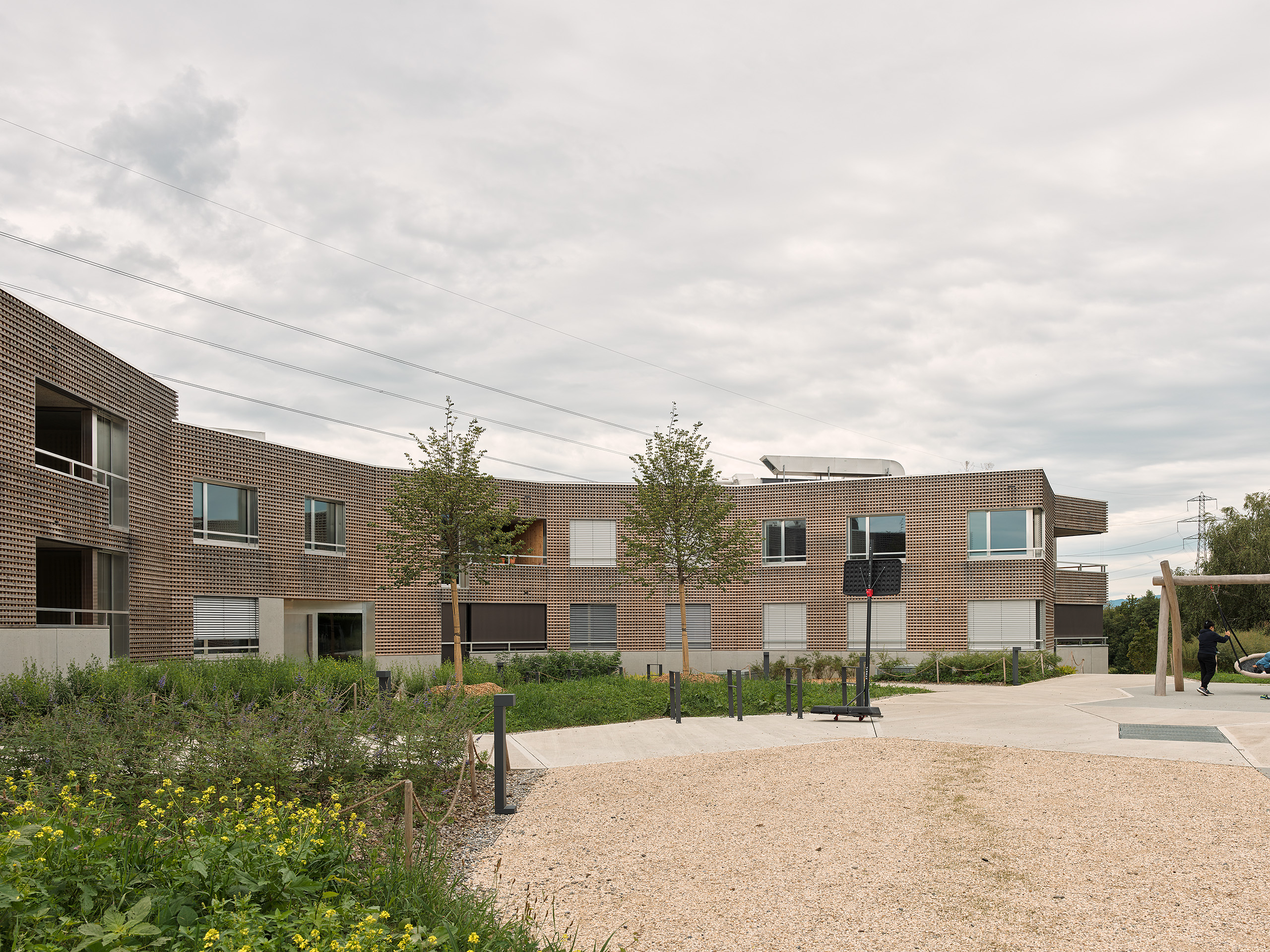 Ahp0055 AIQ4 000502 J2560